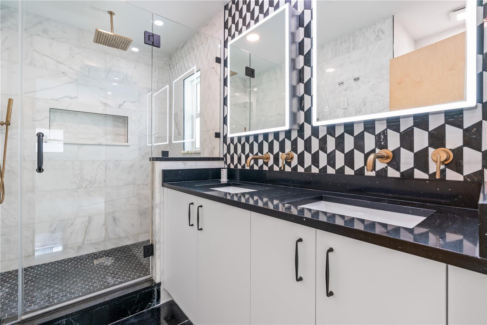 BELLEAIR BEACH - Residential