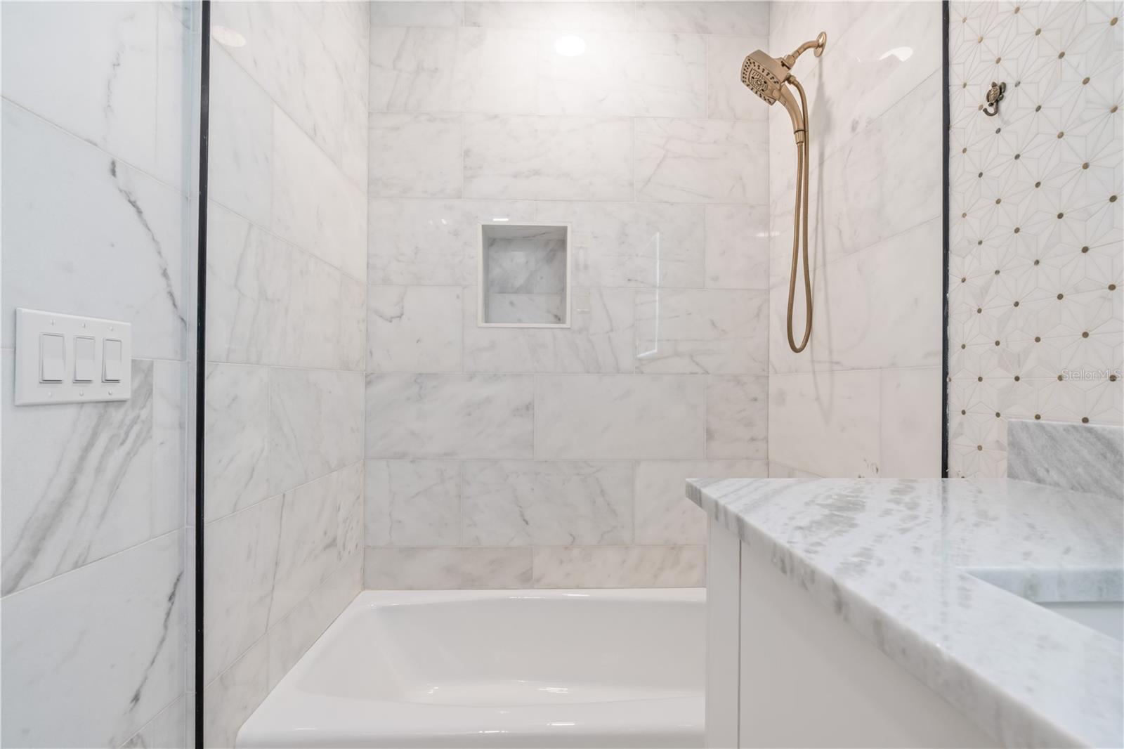 BELLEAIR BEACH - Residential