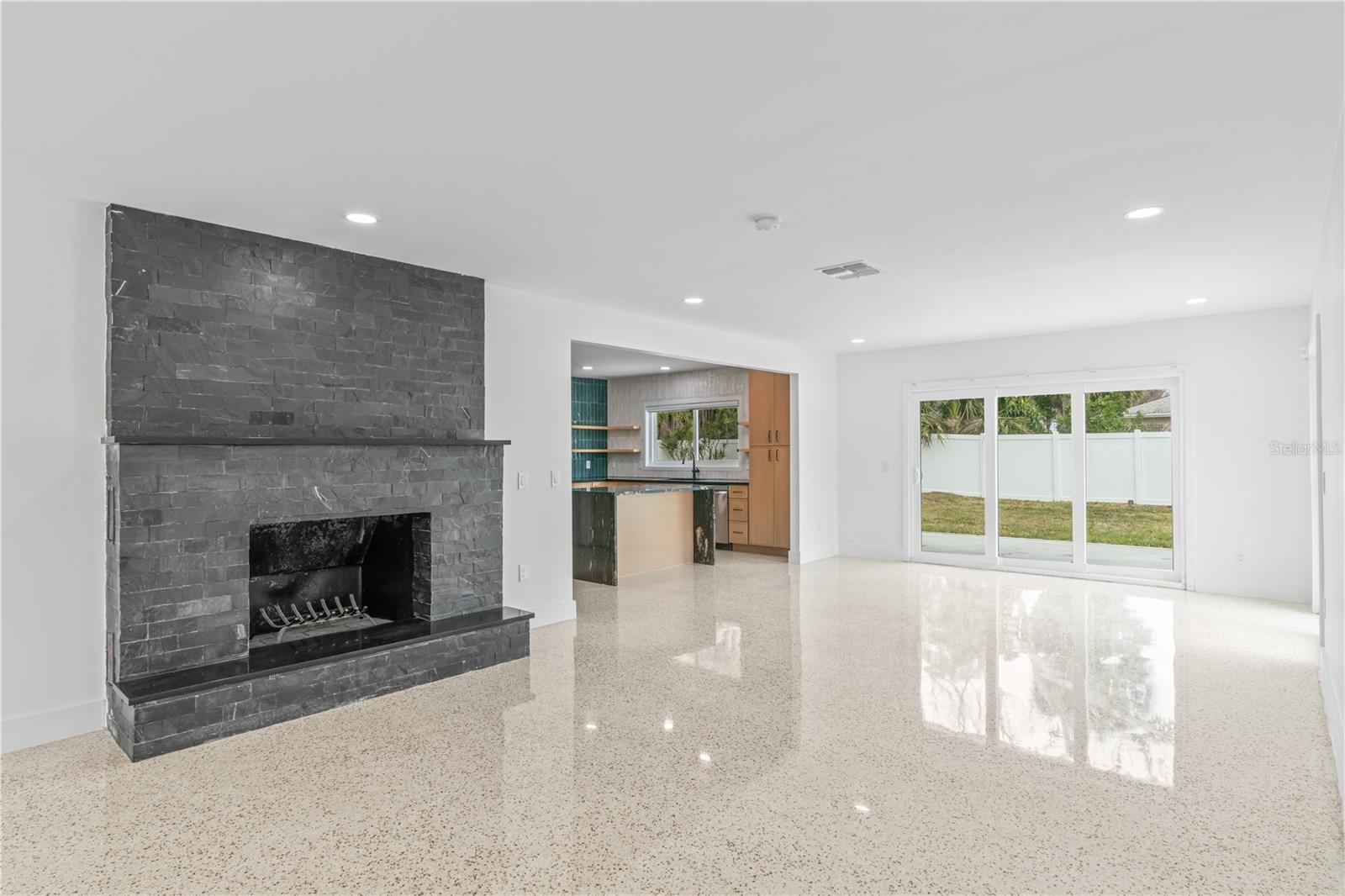 BELLEAIR BEACH - Residential