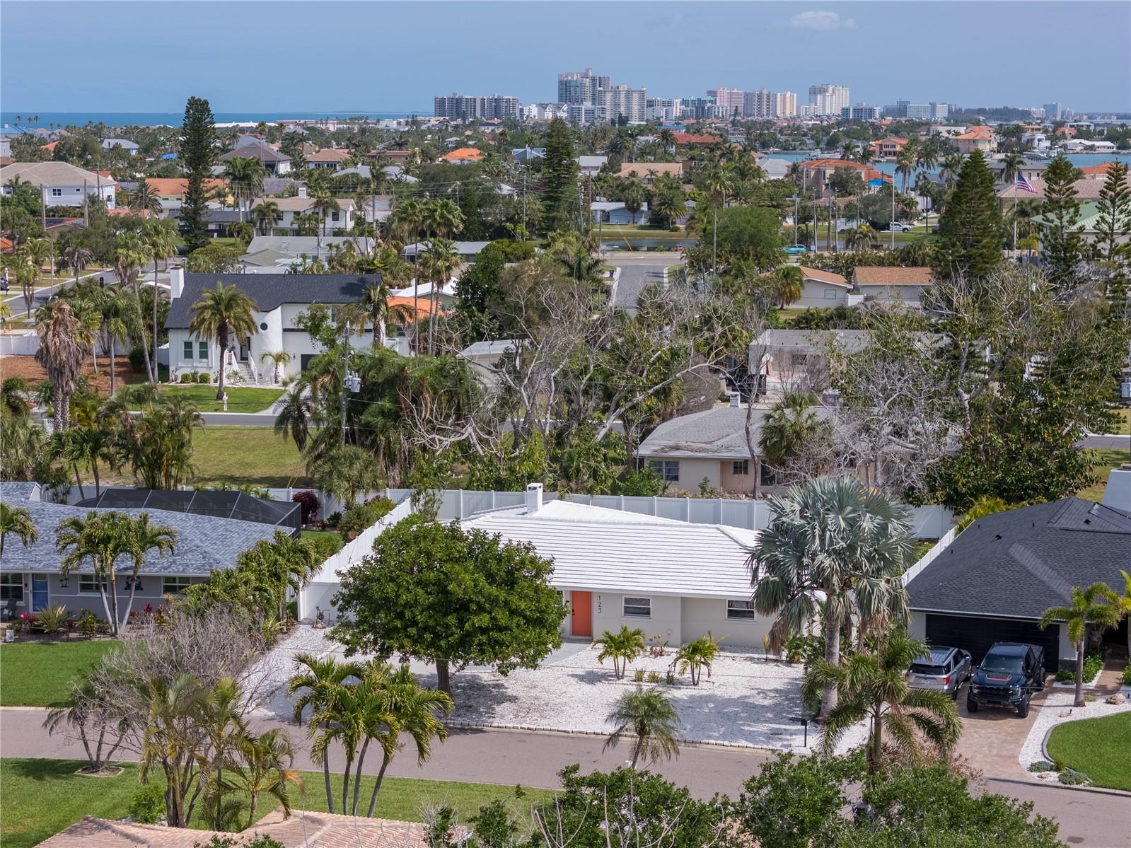 BELLEAIR BEACH - Residential