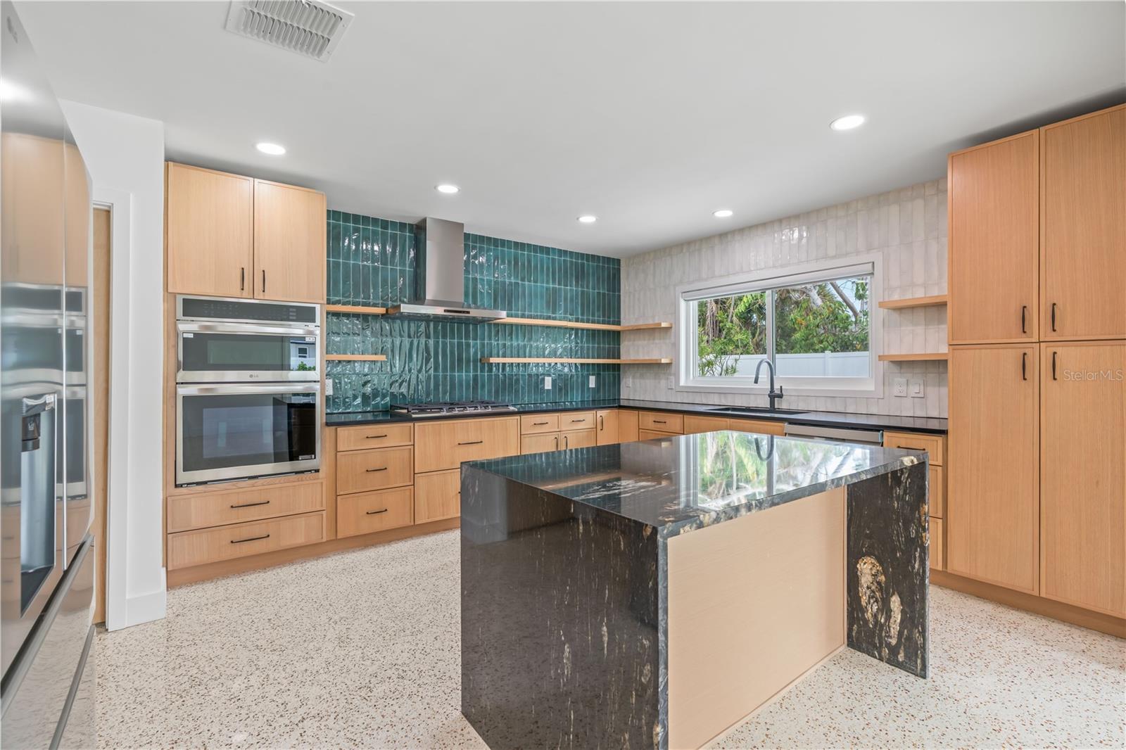 BELLEAIR BEACH - Residential