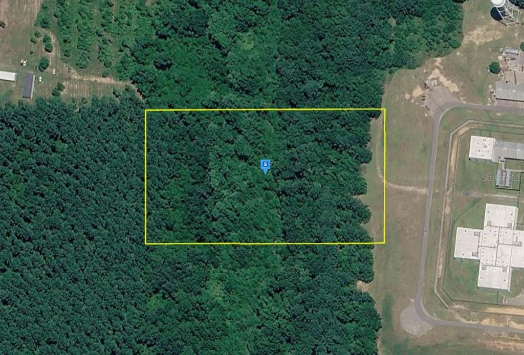 Photo of 6000 Greensboro Highway, Gretna, FL 32332 (MLS # A4691978)