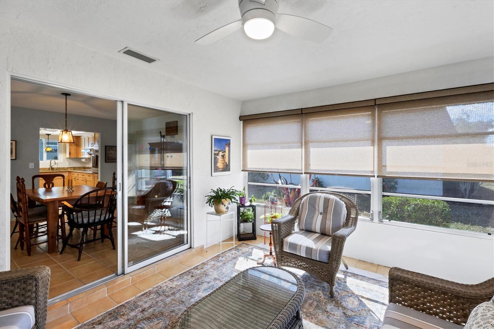 GLEN OAKS RIDGE VILLAS 2 - Residential