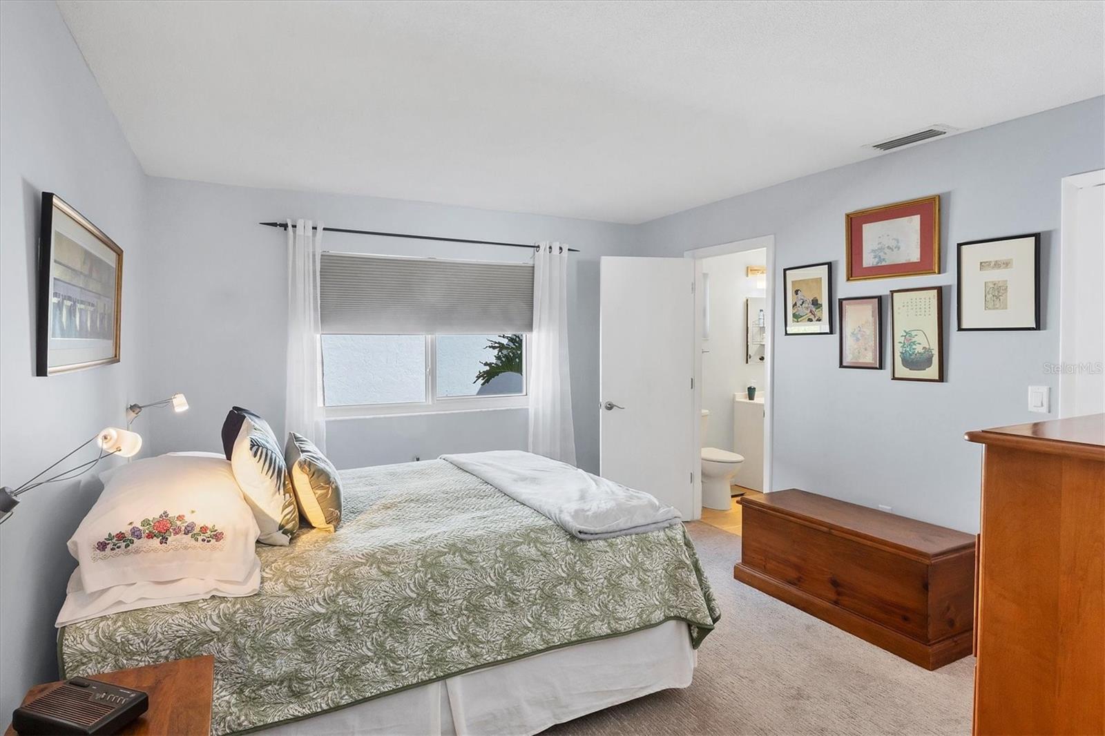 GLEN OAKS RIDGE VILLAS 2 - Residential