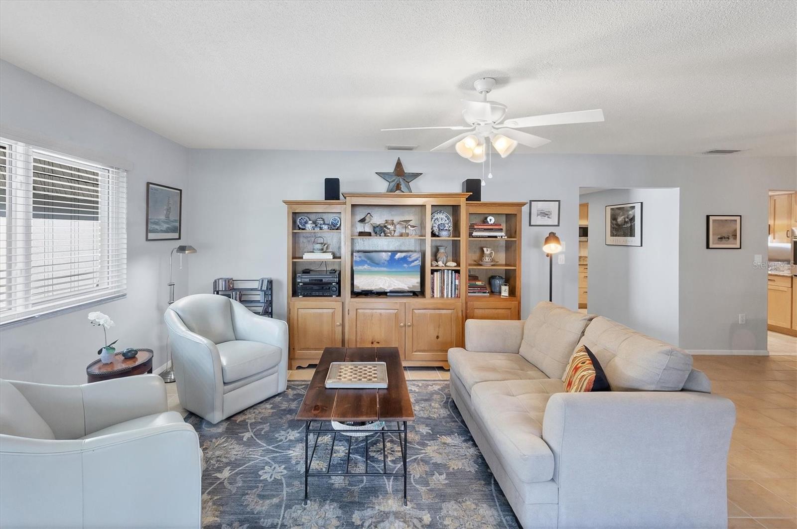 GLEN OAKS RIDGE VILLAS 2 - Residential