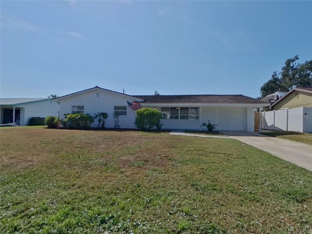 Photo of St Petersburg, FL 33710 (MLS # TB8445747)