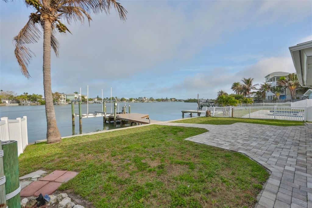 Photo of 419 12th Avenue, Indian Rocks Beach, FL 33785 (MLS # TB8486560)