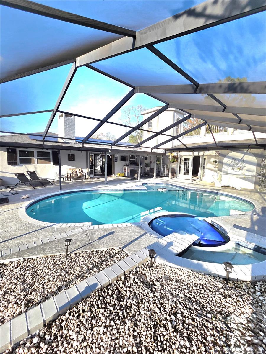 SPRING HILL - Residential