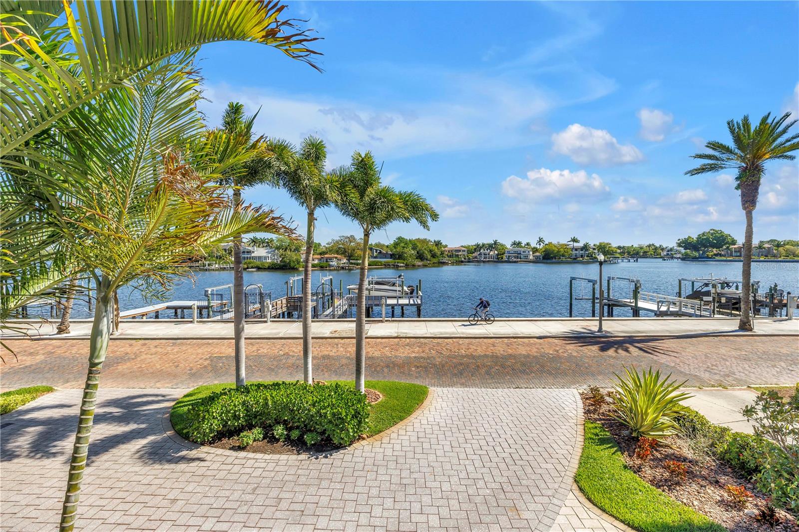 GRANADA TERRACE ADD - Residential