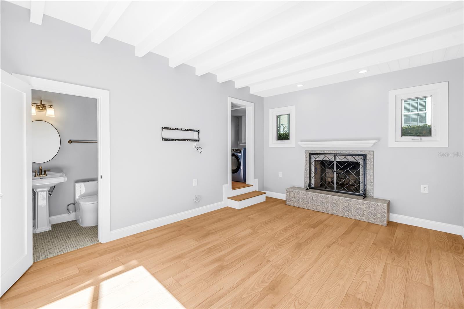 GRANADA TERRACE ADD - Residential