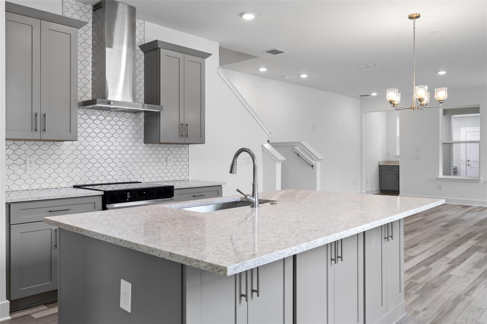 HARVEST/OVATION - Residential Lease