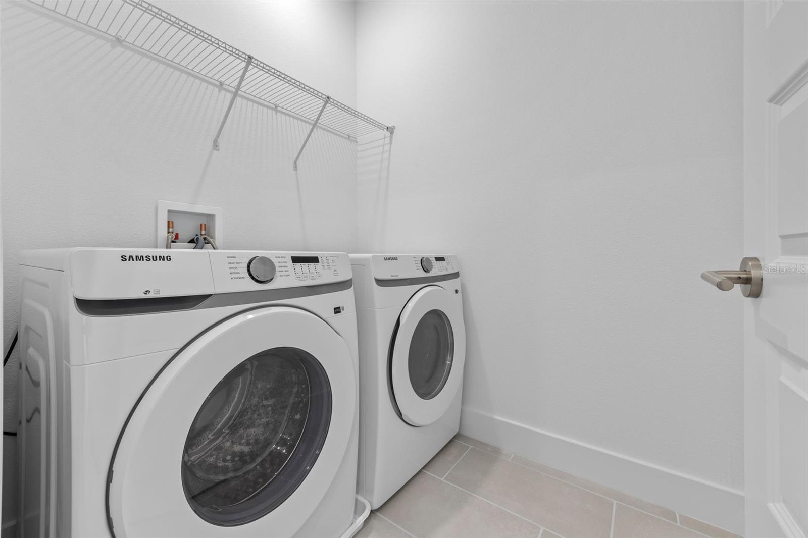 HARVEST/OVATION - Residential Lease