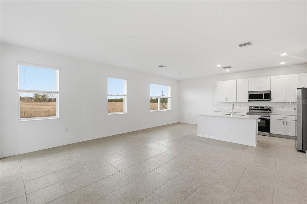 167 BOTTLE BRUSH DRIVE