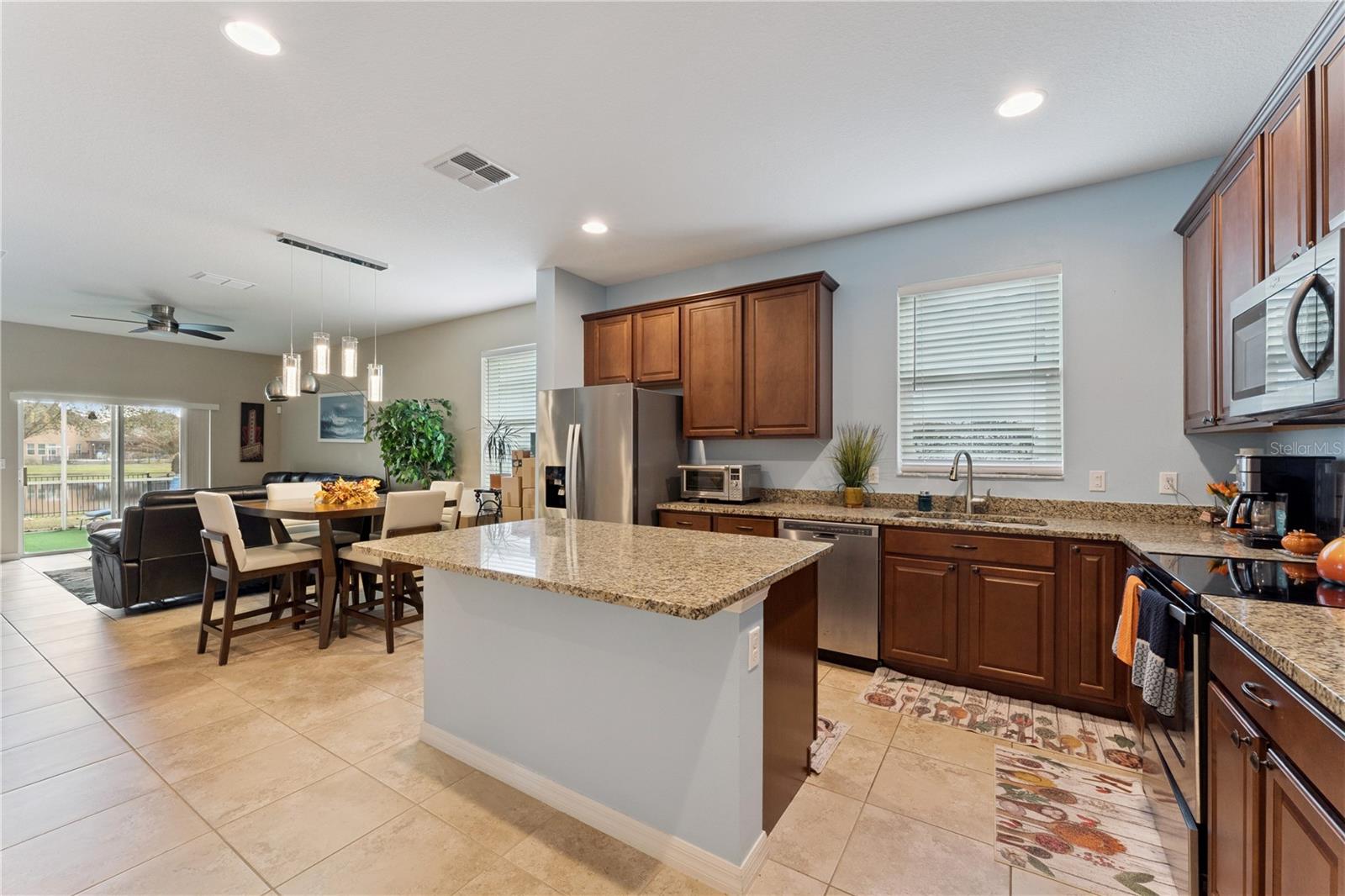 WOODLAND LAKES PRESERVE UN PH 03 - Residential