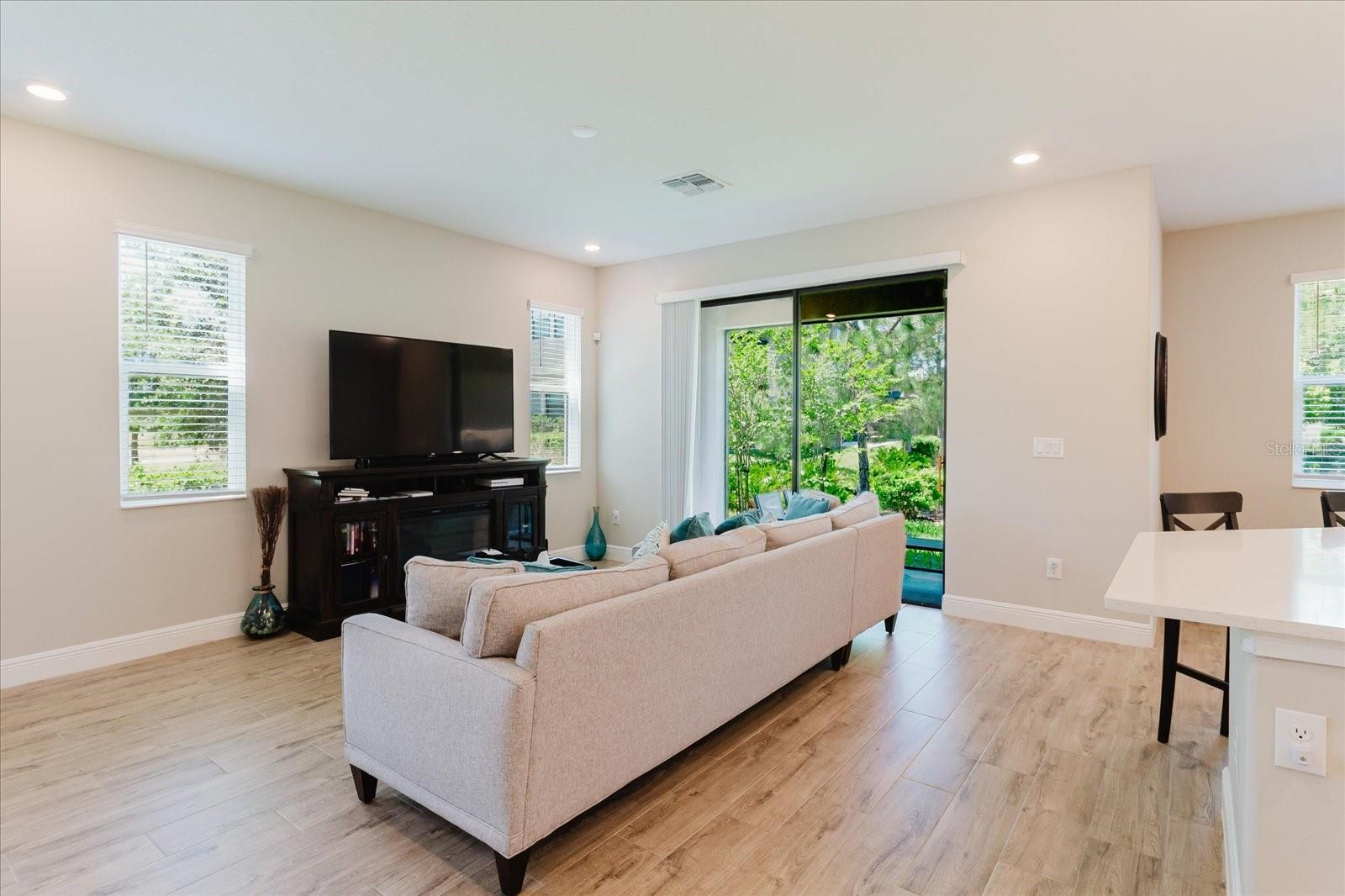 ESTANCIA PH 4 - Residential