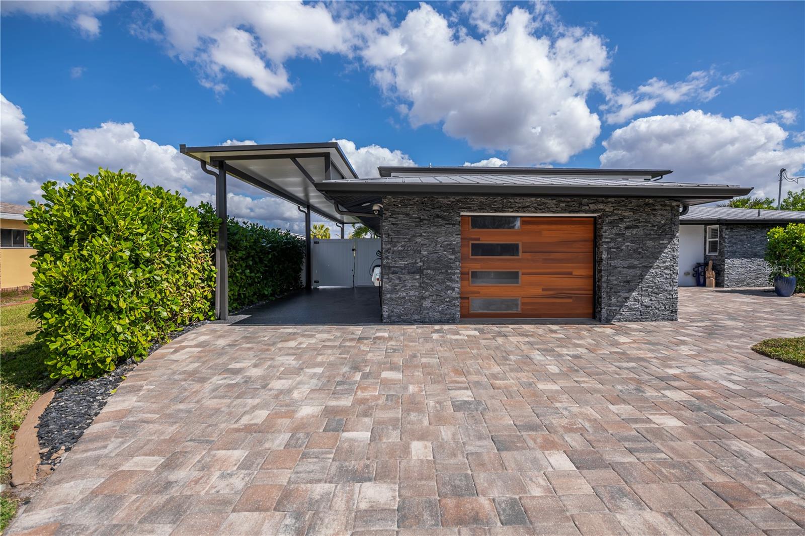 HRBR HEIGHTS - Residential