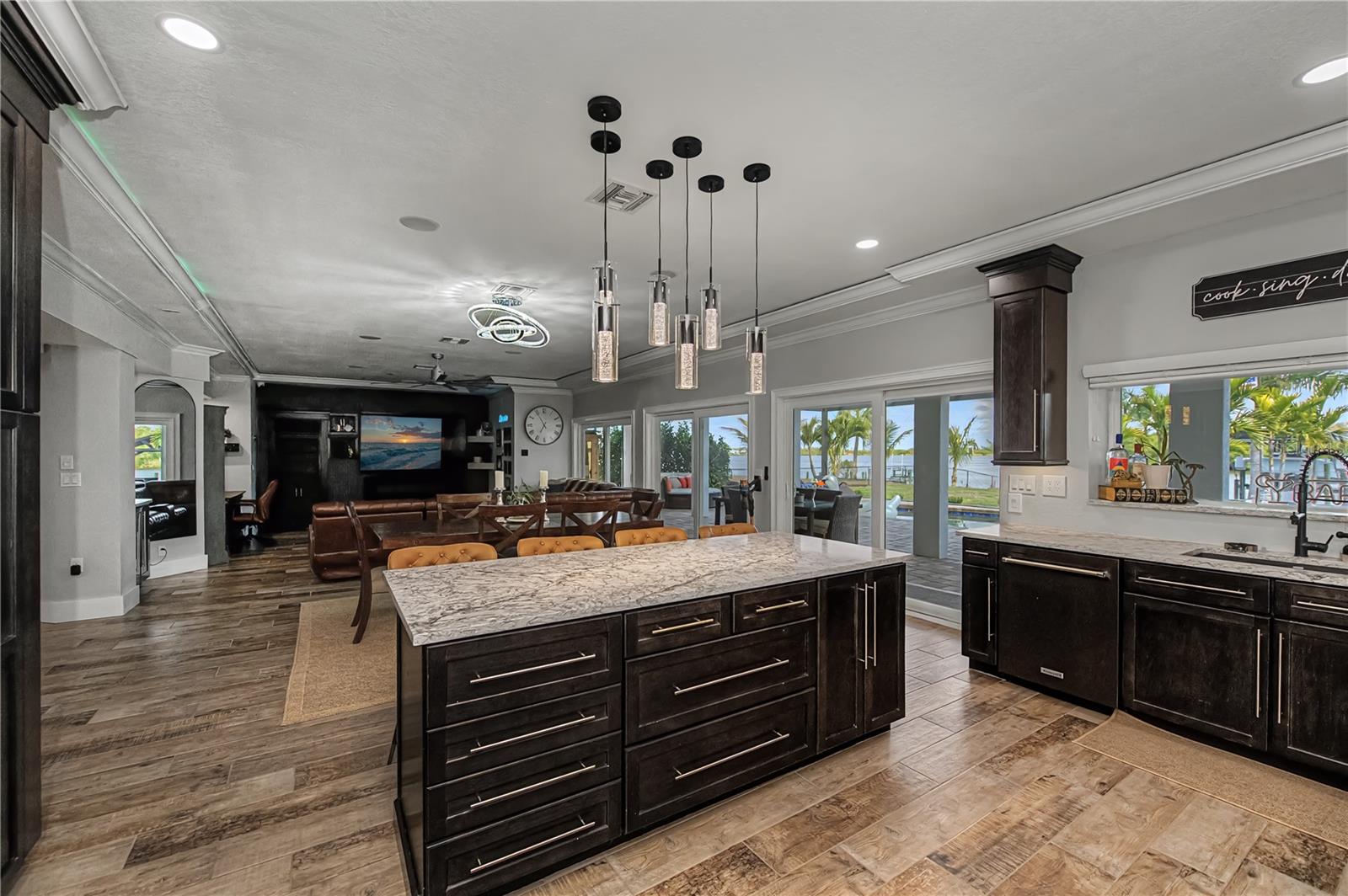 HRBR HEIGHTS - Residential