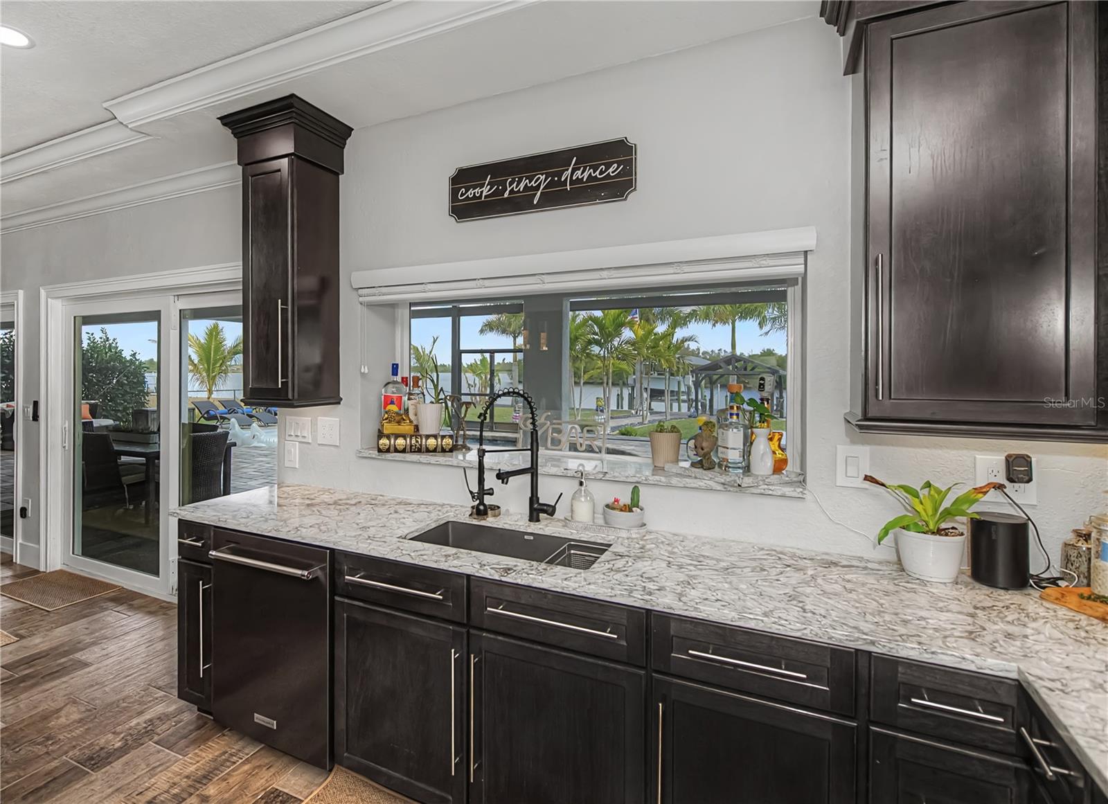 HRBR HEIGHTS - Residential