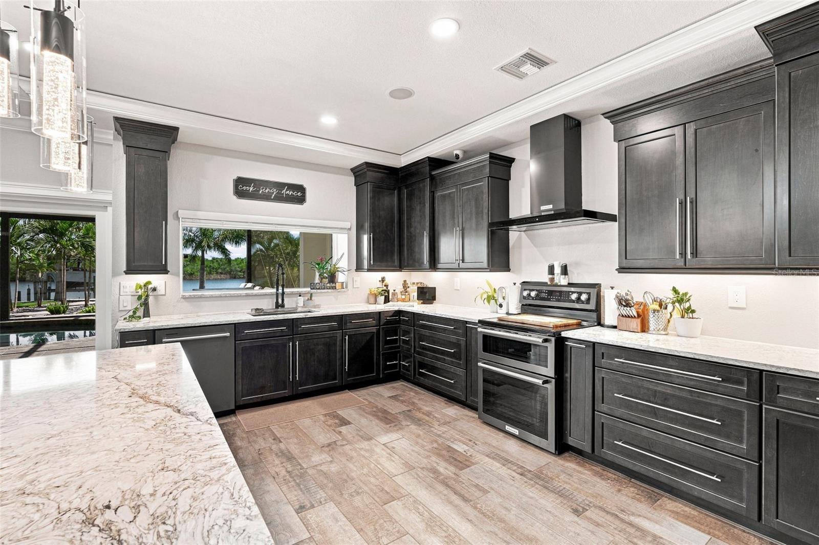 2424 Harbour Dr, Punta Gorda, FL, 33983, USA, 3 Bedrooms Bedrooms, ,2 BathroomsBathrooms,Residential,Active,2424 Harbour Dr,C7522148