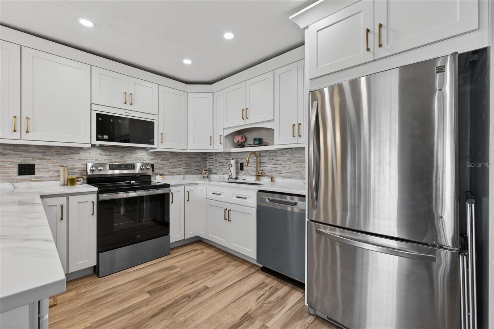 MARINERS PASS - Residential