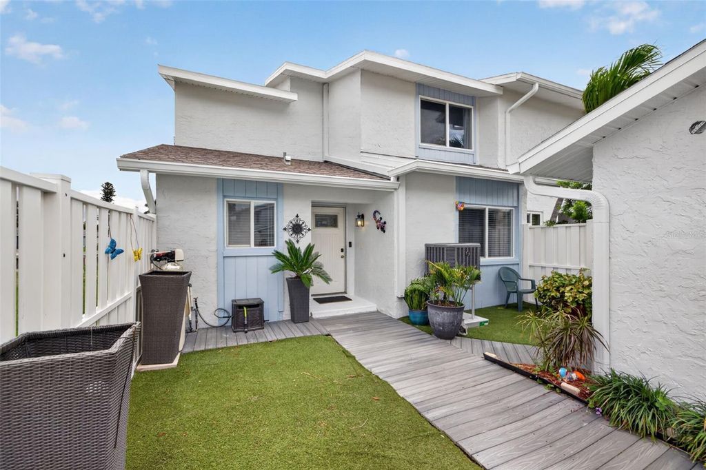 Photo of 6537 Cape Hatteras Way NE #1, St Petersburg, FL 33702 (MLS # TB8496166)