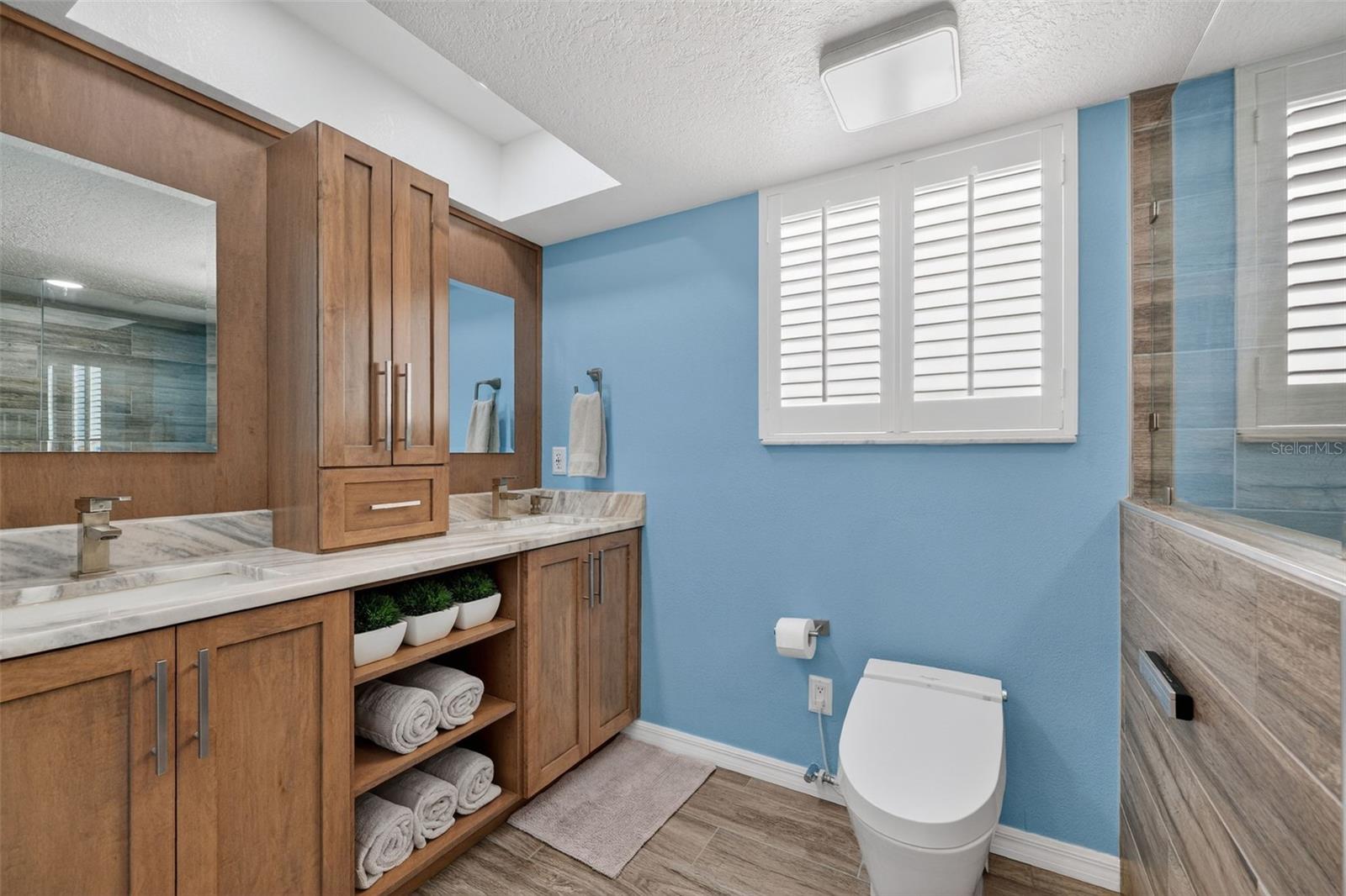 TARA CAY SOUND SOUTH II - Residential