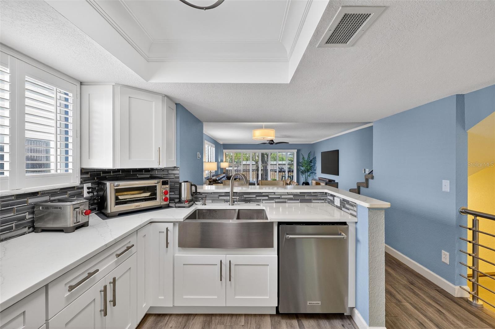 TARA CAY SOUND SOUTH II - Residential