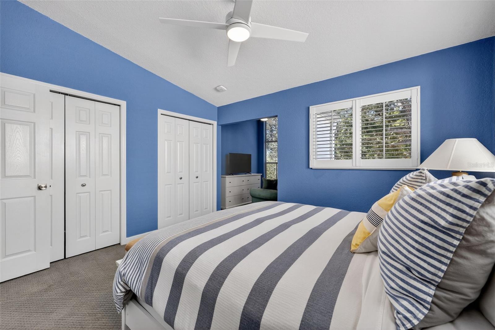 TARA CAY SOUND SOUTH II - Residential