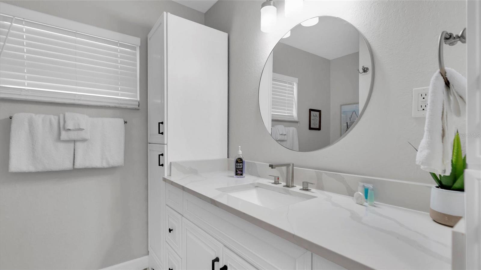 BOCA CIEGA RIDGE 2ND ADD - Residential