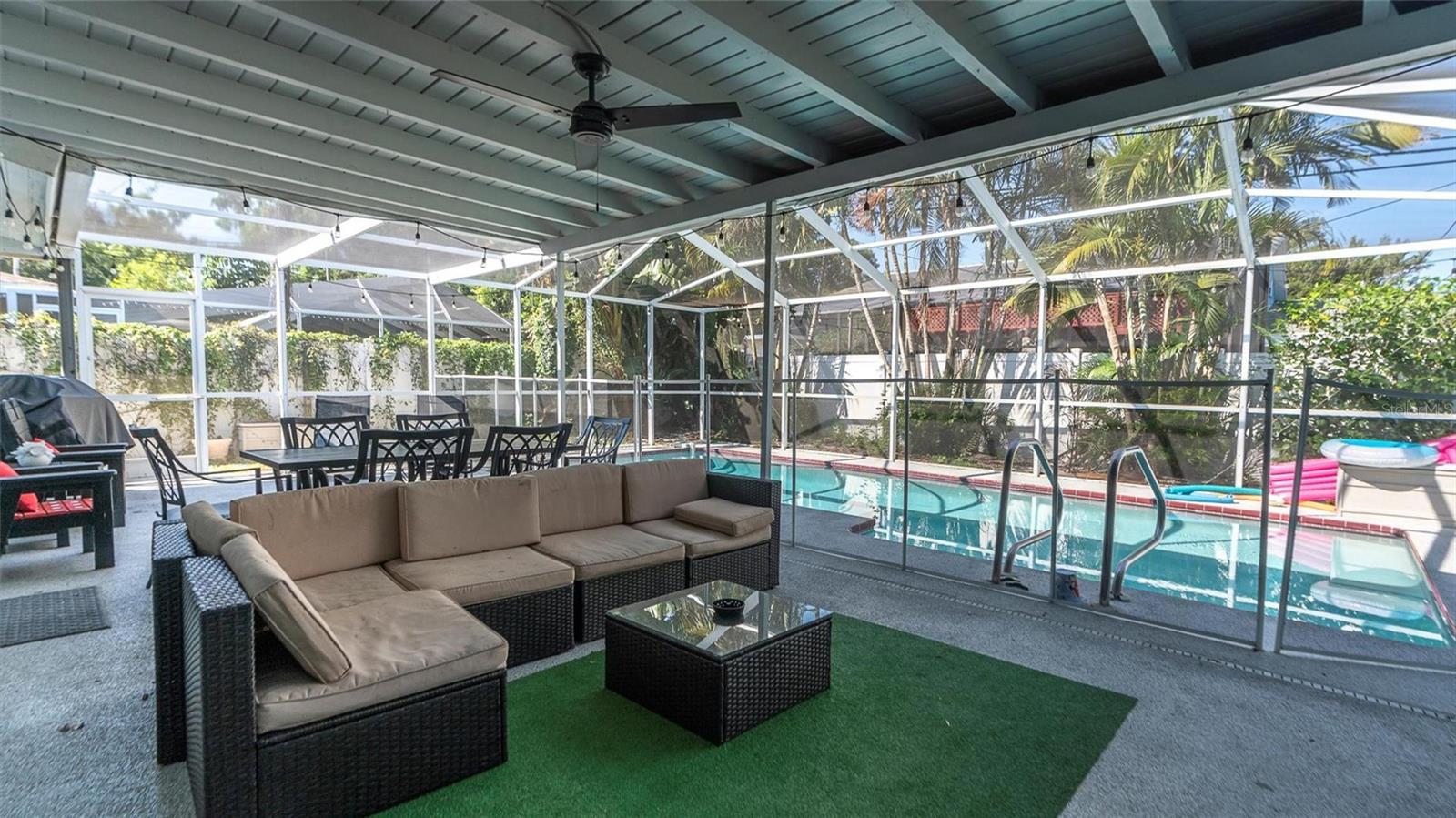 BOCA CIEGA RIDGE 2ND ADD - Residential