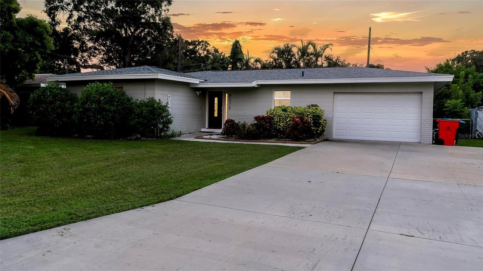 BOCA CIEGA RIDGE 2ND ADD - Residential