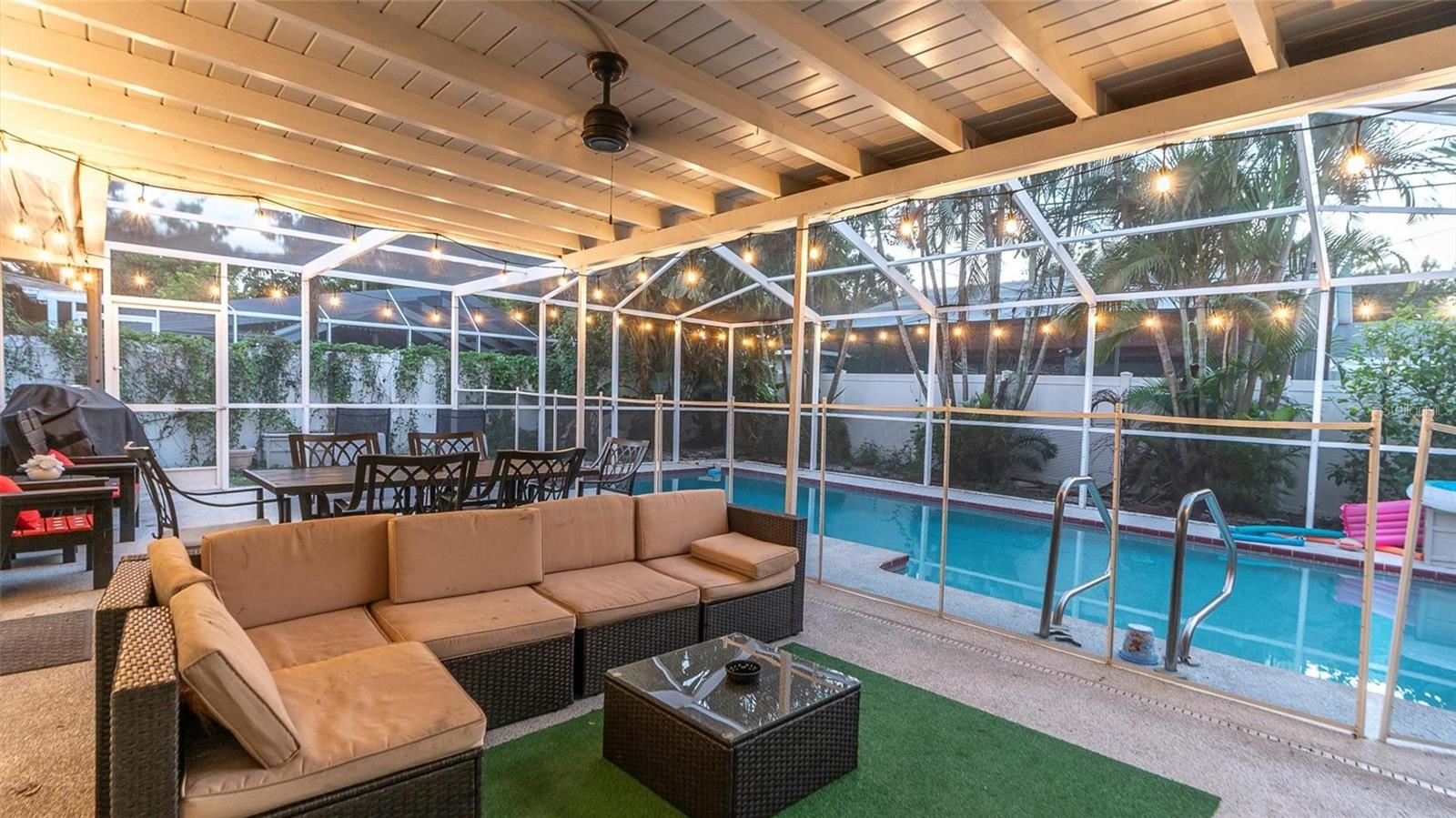 BOCA CIEGA RIDGE 2ND ADD - Residential