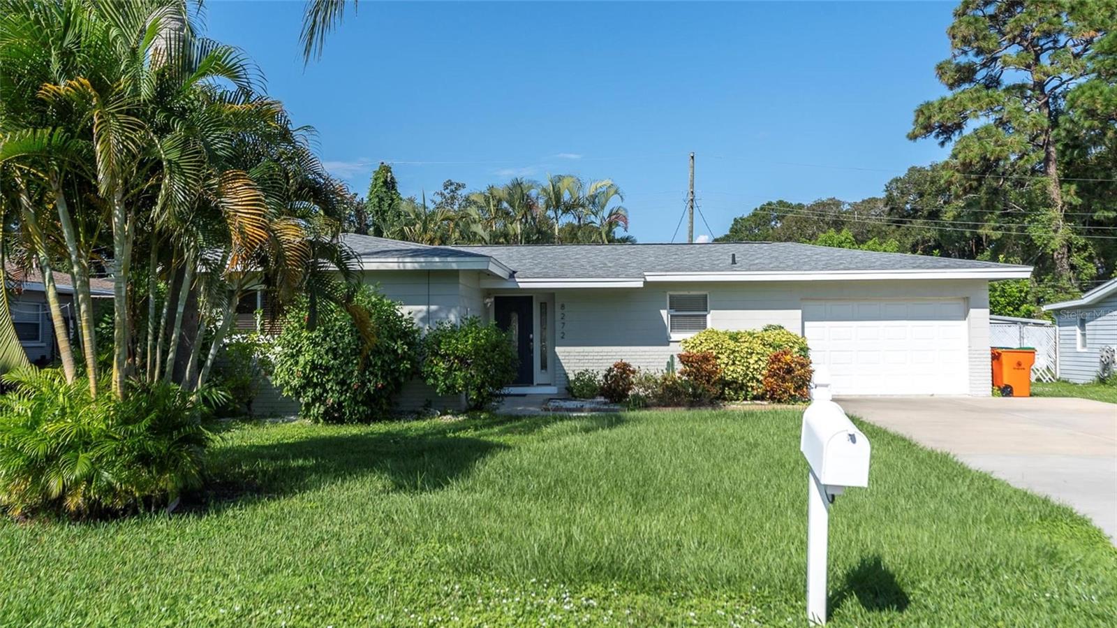 BOCA CIEGA RIDGE 2ND ADD - Residential