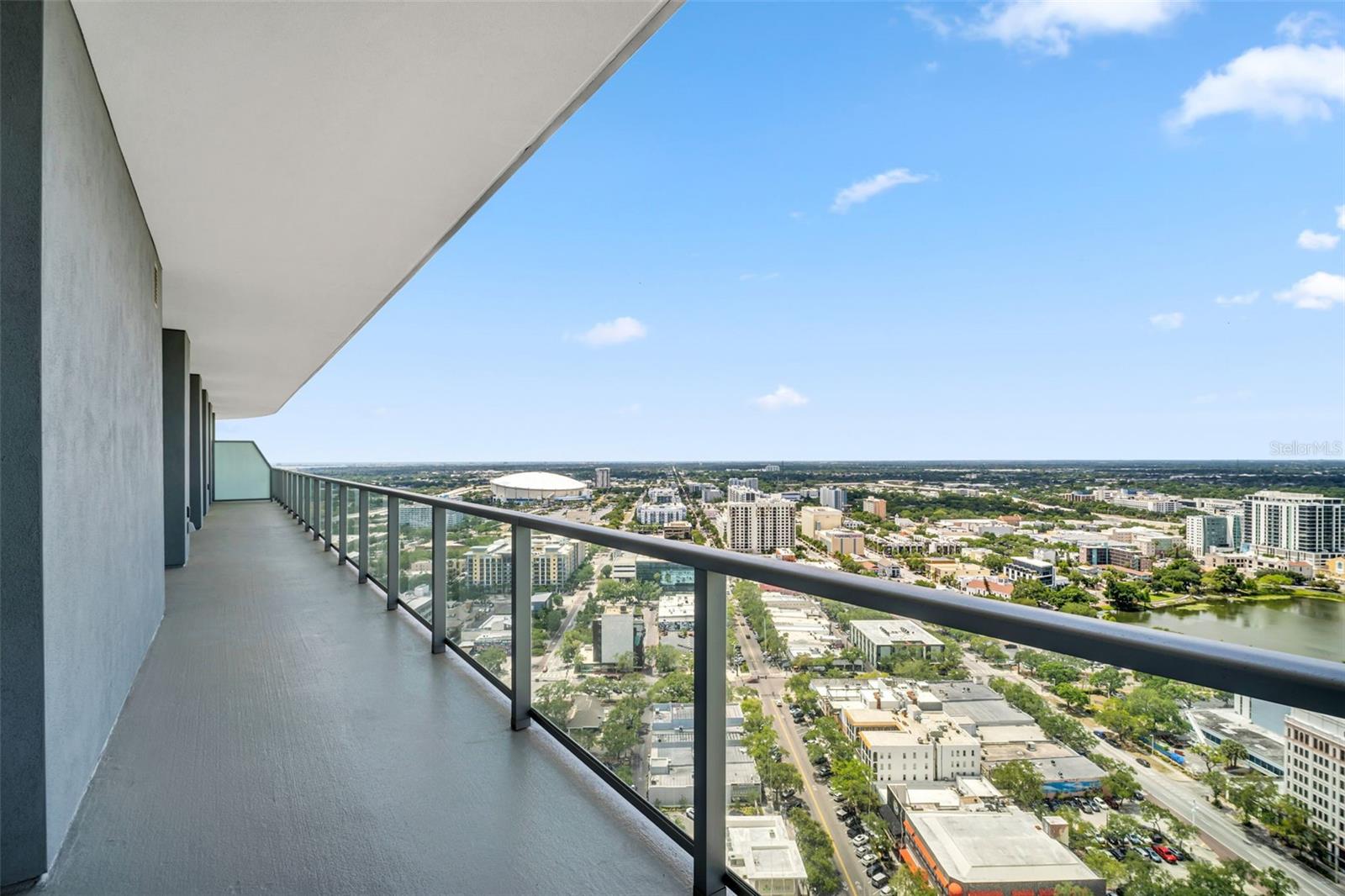 400 CENTRAL - Residential