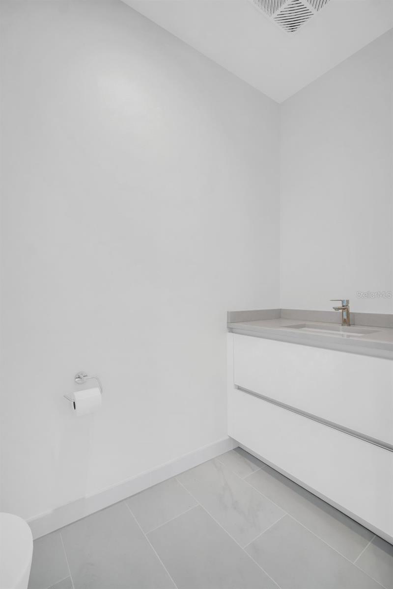 400 CENTRAL - Residential