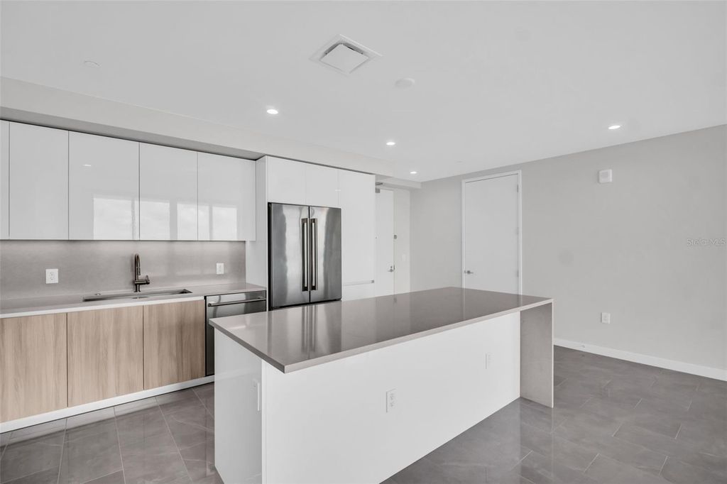 Photo of 400 Central Avenue #3002, St Petersburg, FL 33701 (MLS # TB8504112)