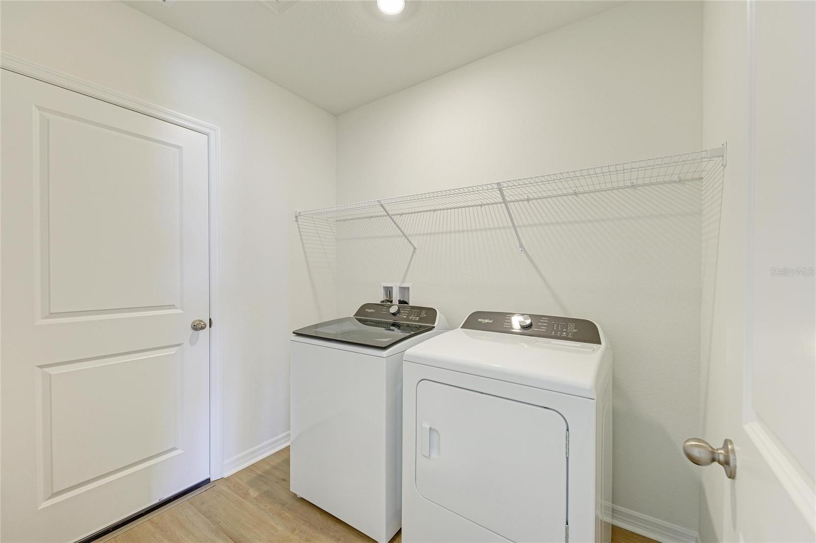 MAGNOLIA BAY - Residential