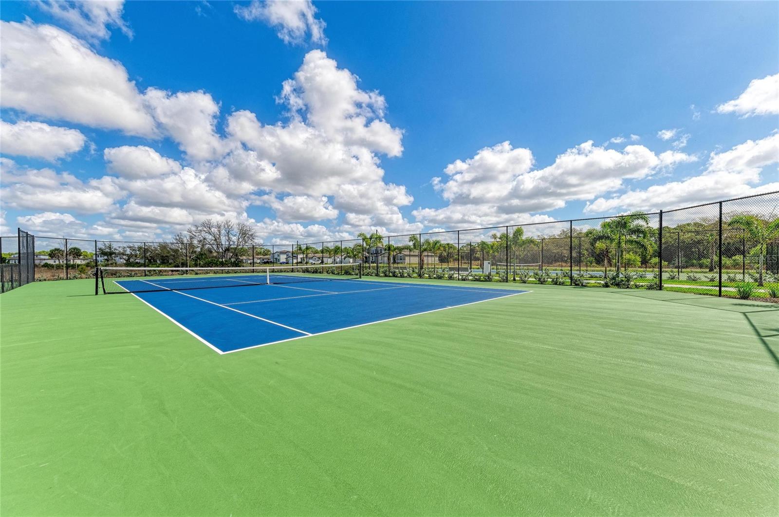 MAGNOLIA BAY - Residential