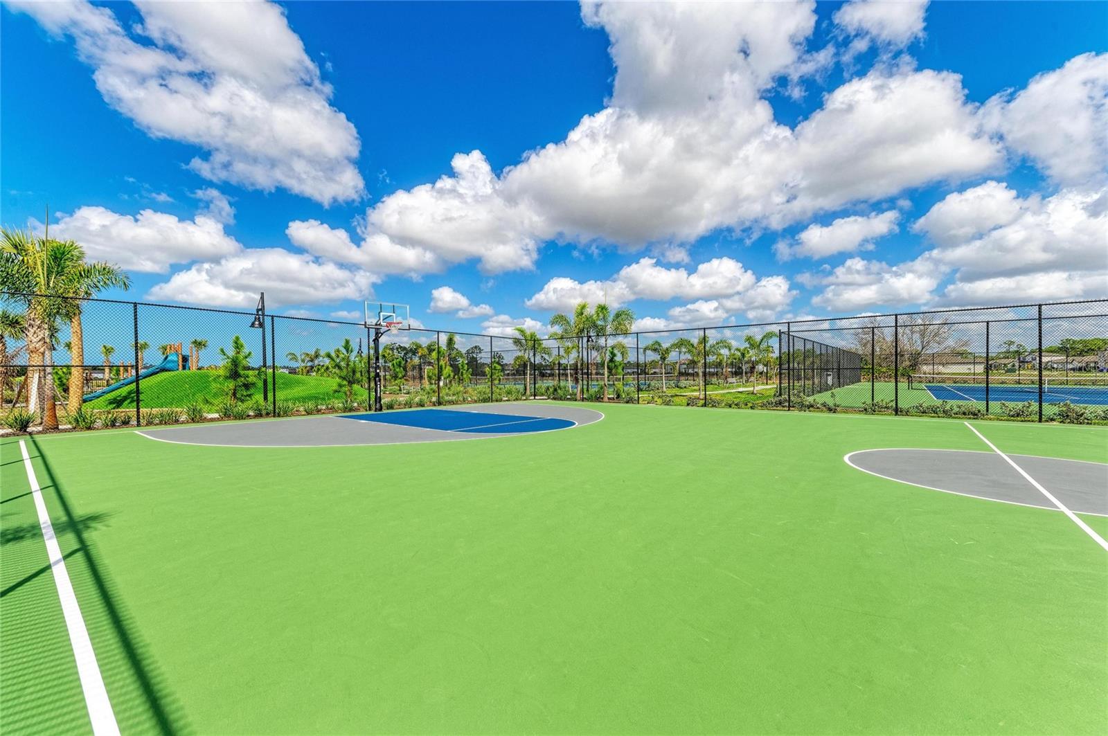 MAGNOLIA BAY - Residential