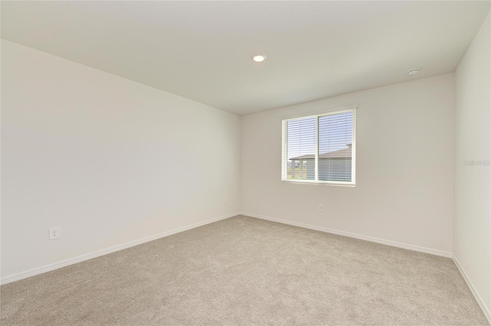 MAGNOLIA BAY - Residential