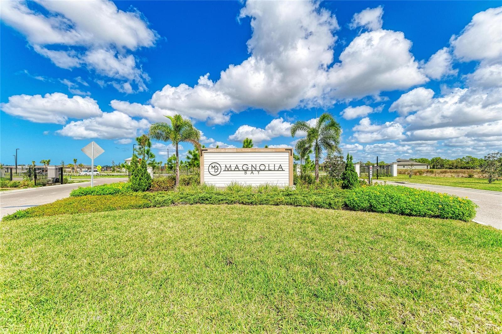 MAGNOLIA BAY - Residential