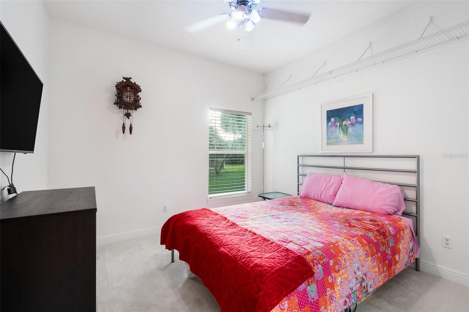 SUNSET LAKES - Residential