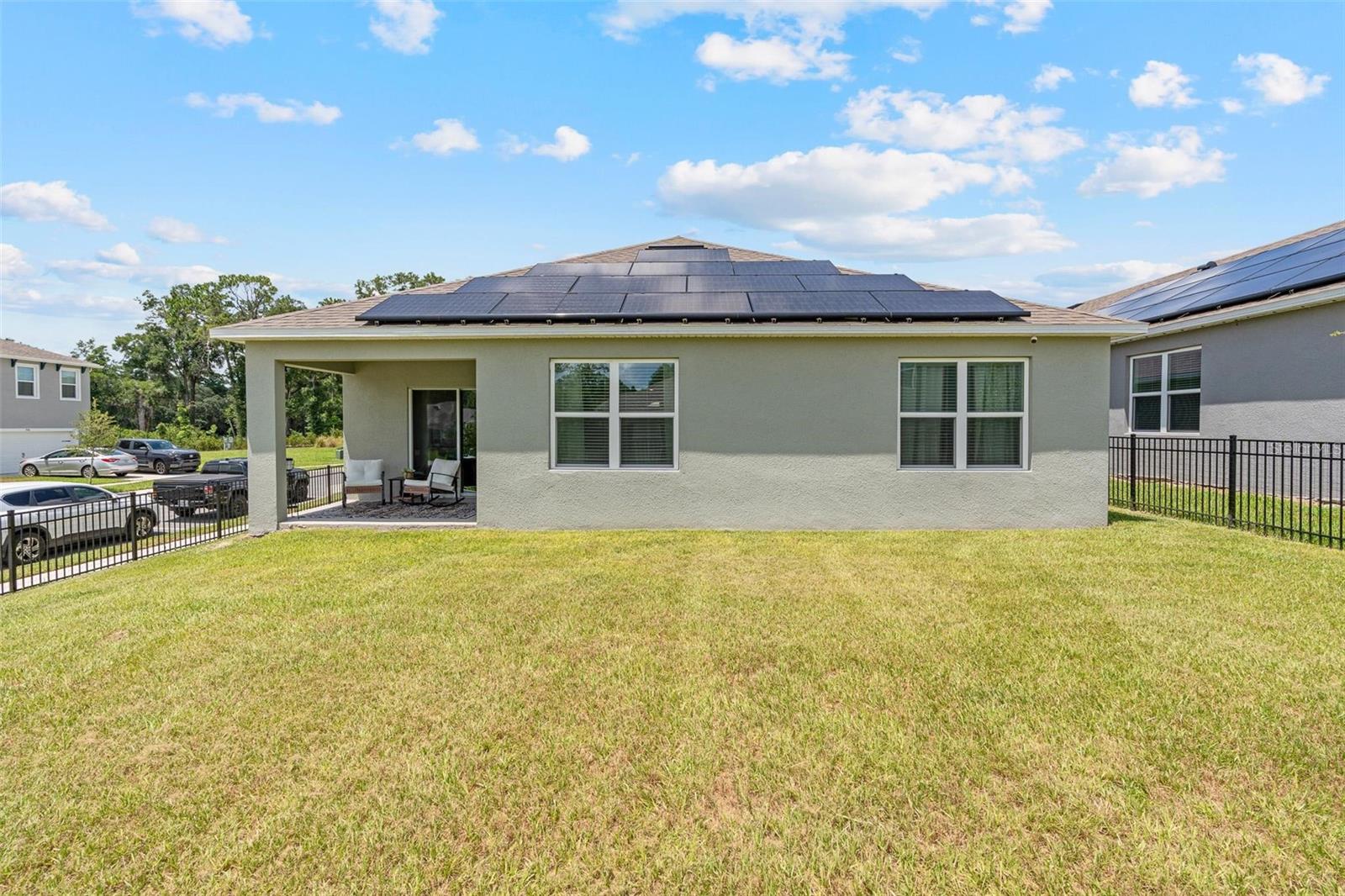VICTORIA OAKS PH D - Residential