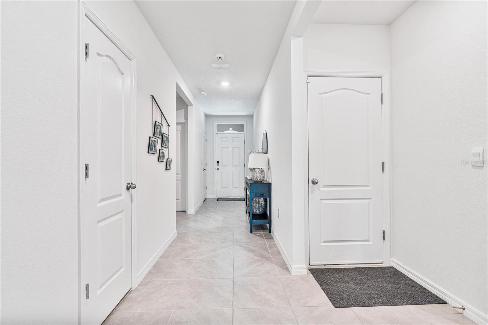 VICTORIA OAKS PH D - Residential