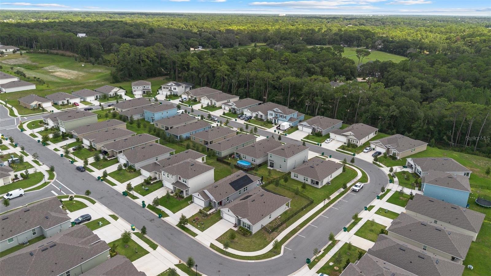 VICTORIA OAKS PH D - Residential