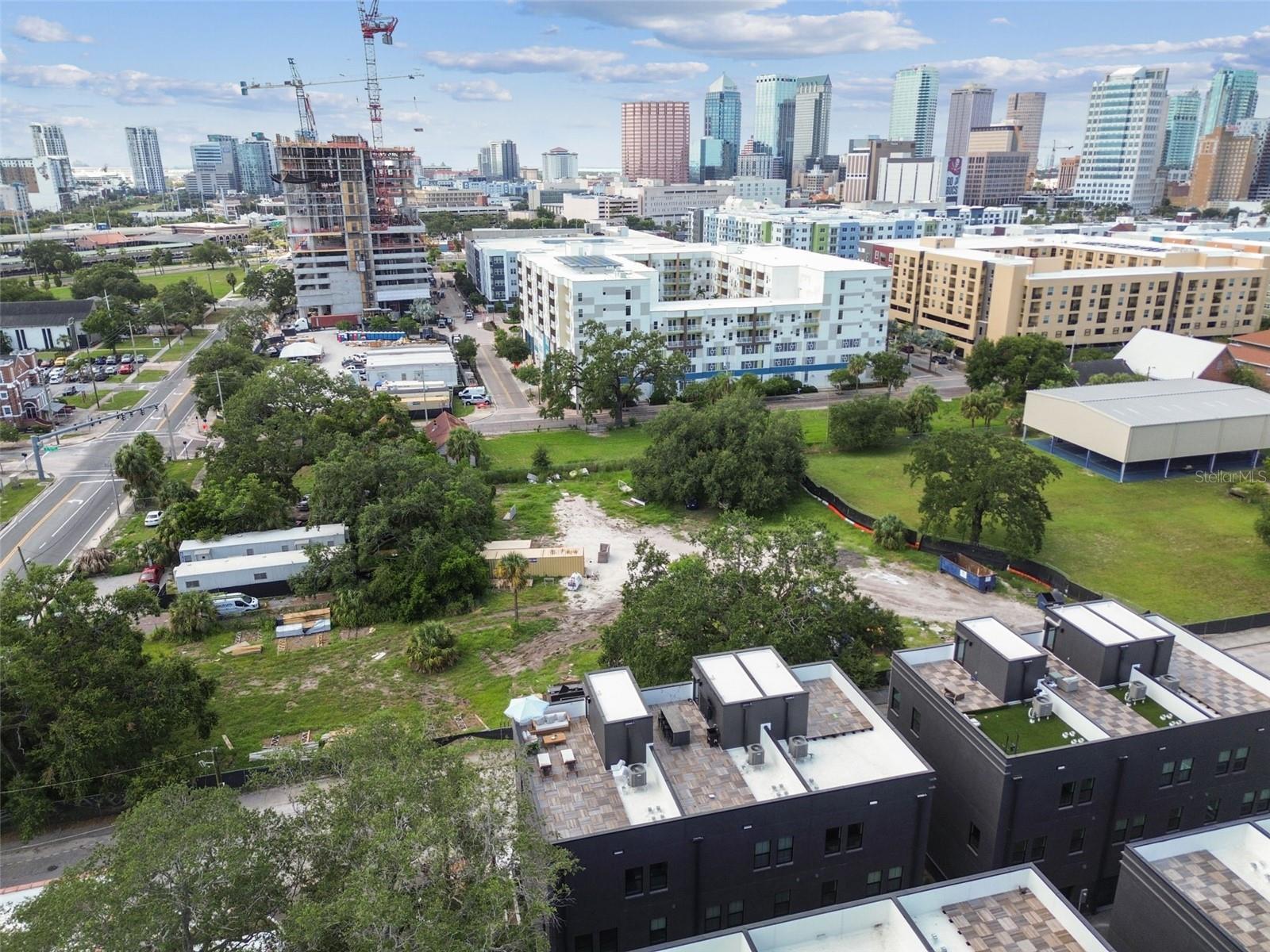 CANVAS TPA TOWNHOMES PHASE 1 - Residential