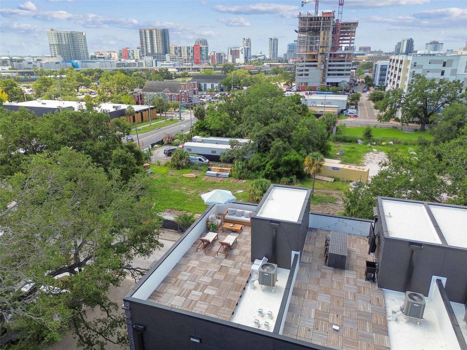 CANVAS TPA TOWNHOMES PHASE 1 - Residential