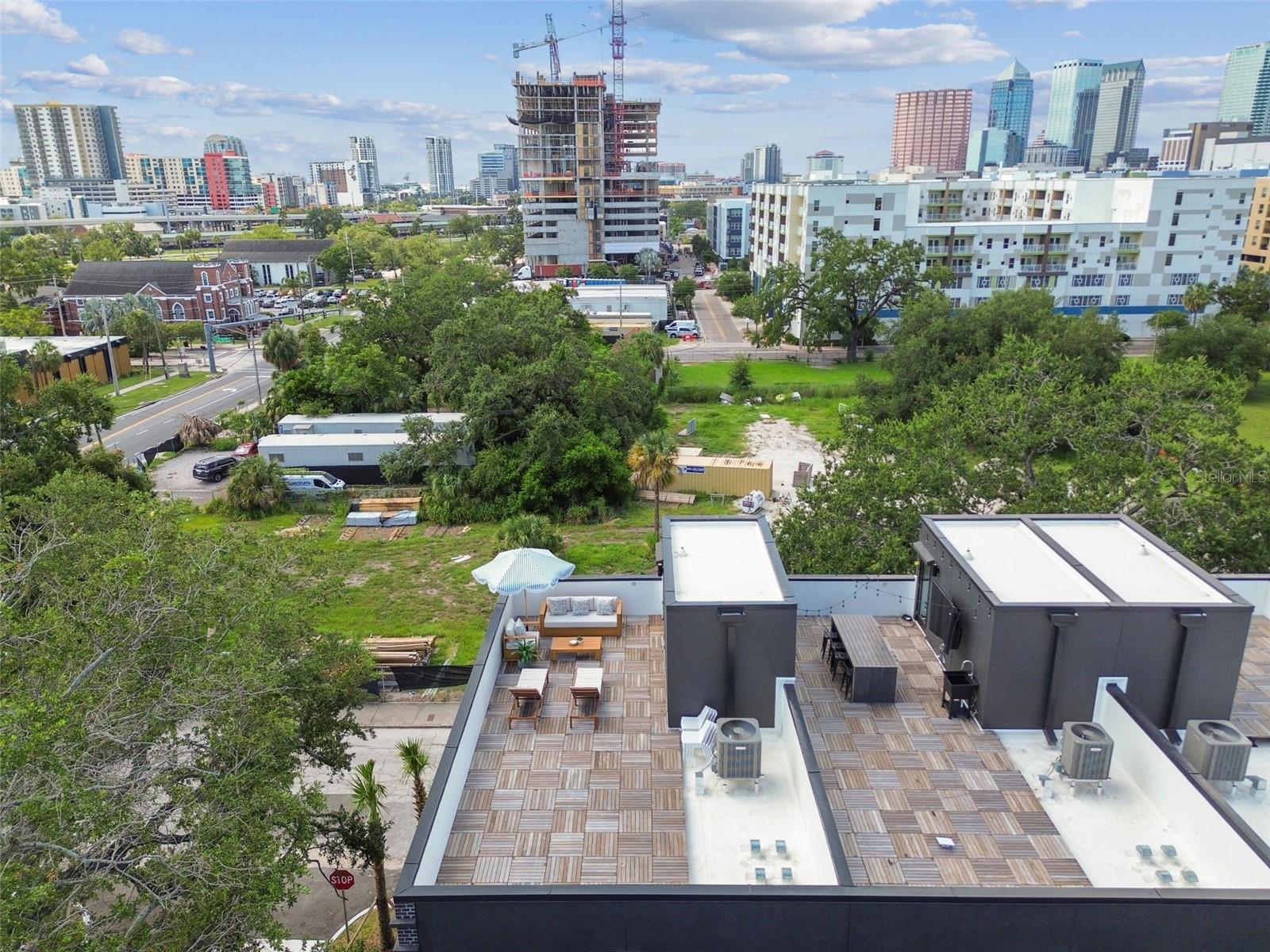 CANVAS TPA TOWNHOMES PHASE 1 - Residential