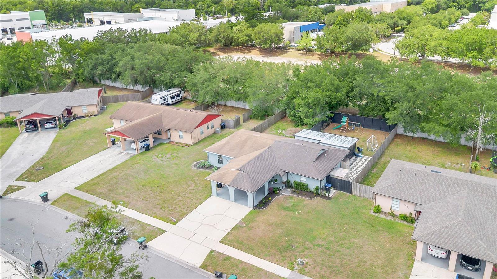 RICH MOOR VILLAS - Residential