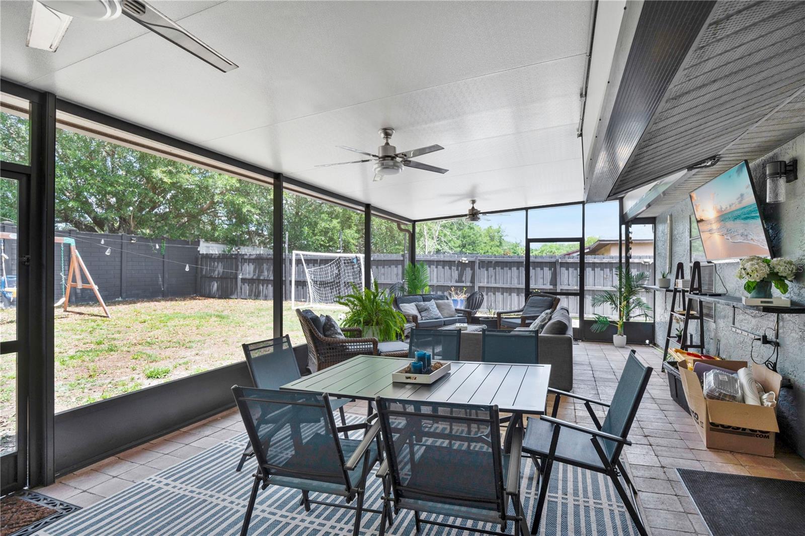 RICH MOOR VILLAS - Residential